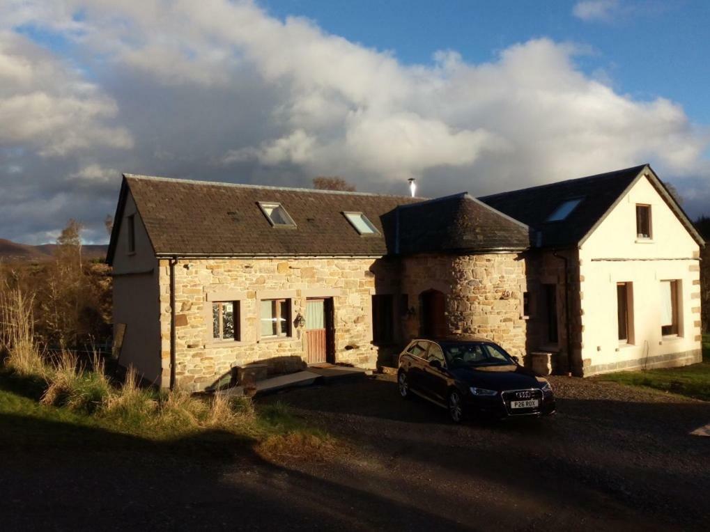 Sunrise House Hotel Inverfarigaig Екстериор снимка