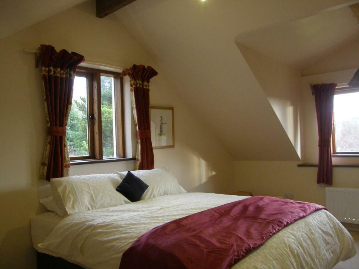 Sunrise House Hotel Inverfarigaig Екстериор снимка
